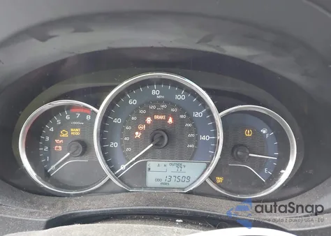 2014 Toyota Corolla Le z USA, uszkodzony, nr VIN 5YFBURHE2EP134443